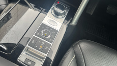 Land Rover Discovery 3.0 SD6 HSE Luxury 5dr Auto Diesel Station Wagon